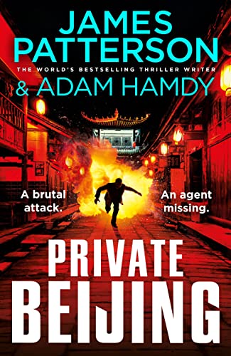 Private Beijing: A brutal attack. An agent missing. (Private 17) von Penguin